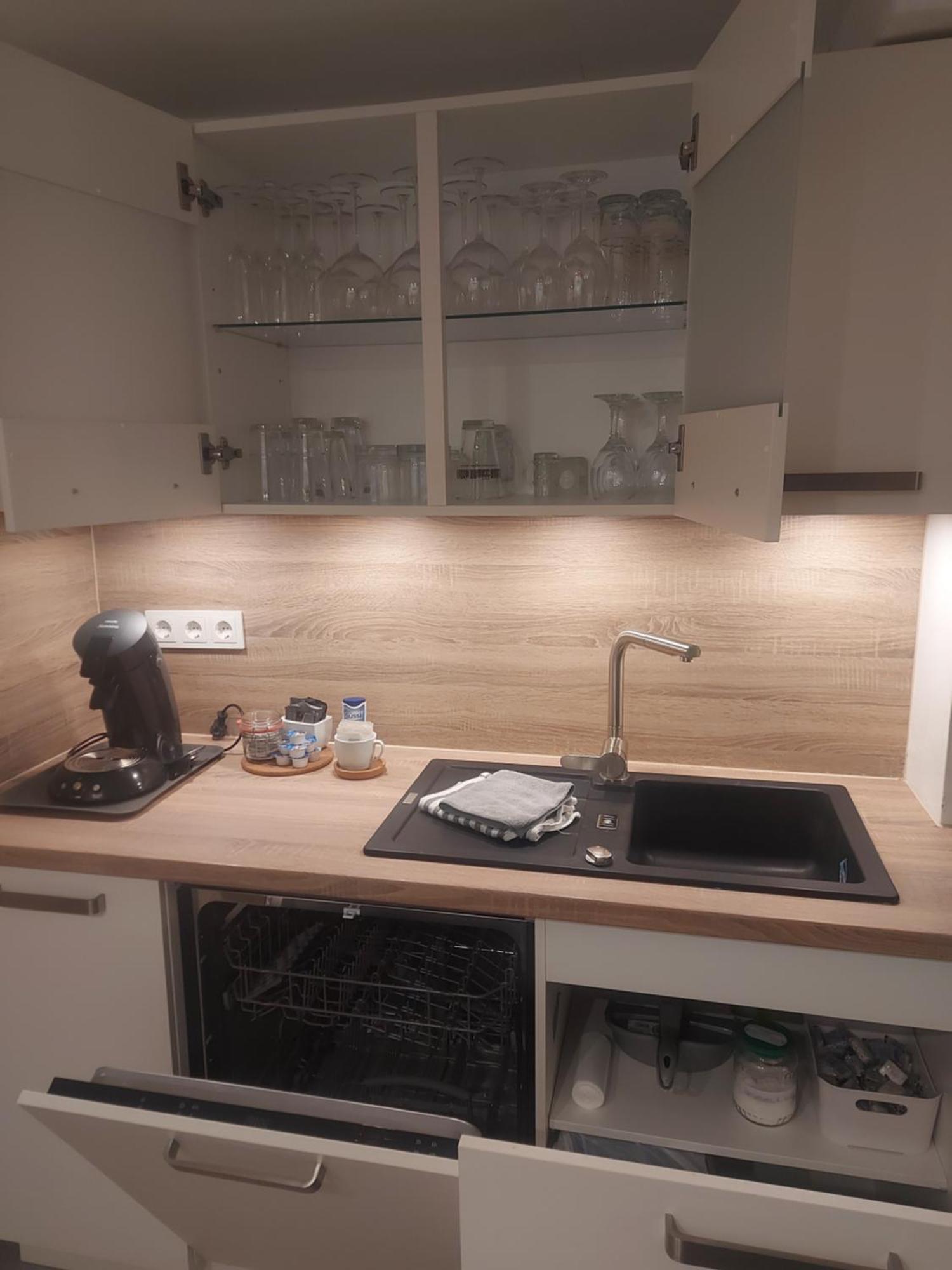 Ruhige, Zentrale Einliegerwohnung Im Kurpark 바트헤르스필드 외부 사진